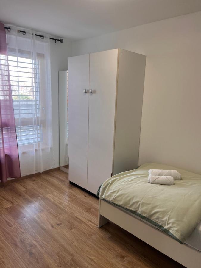 Appartement Red Jardin Tres Calme Saint-Louis  Extérieur photo